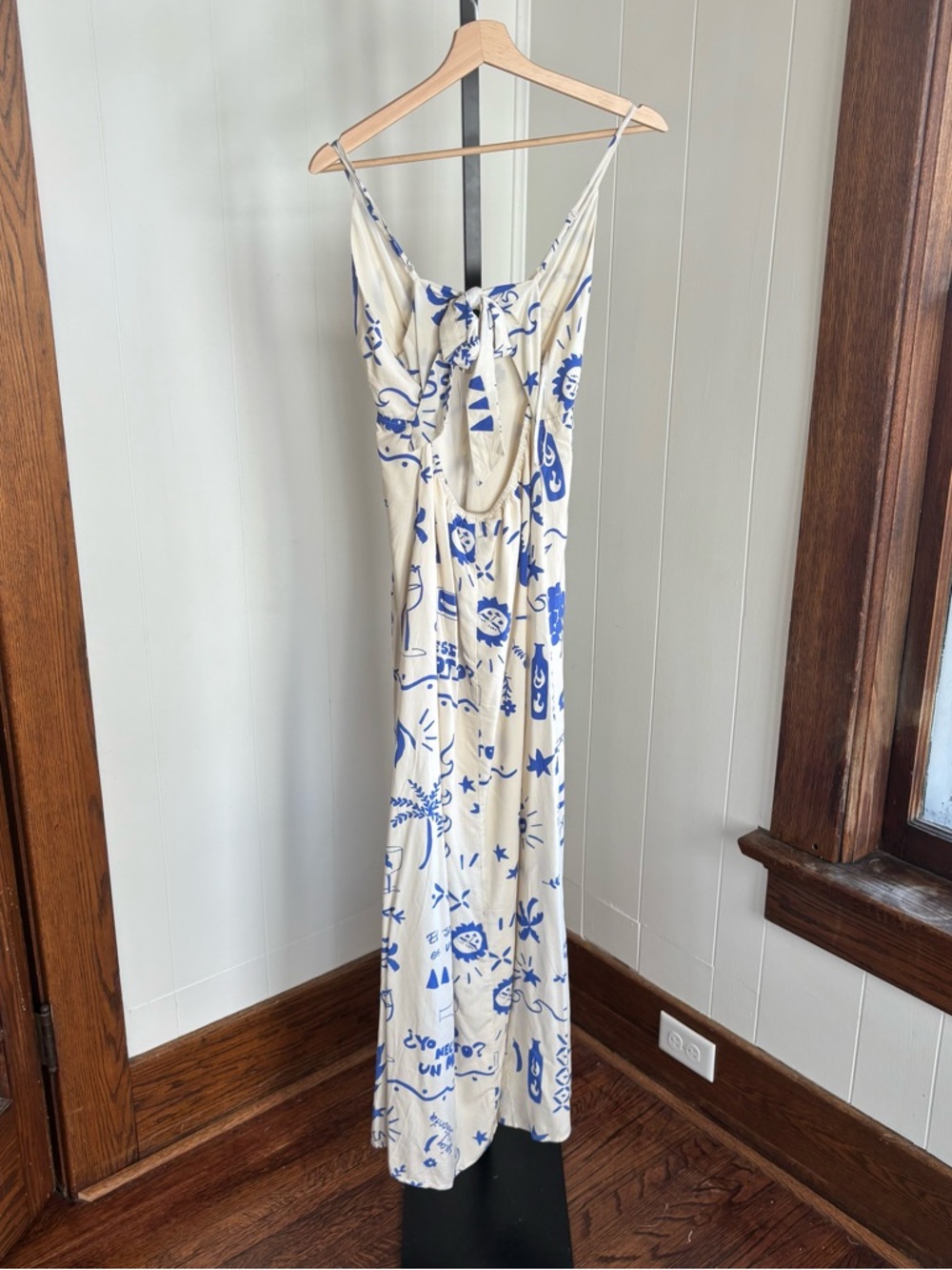 Paper Heart NWT Resortwear Keyhole Maxi Dress Blue Vacation Tie Back Women L - Picture 11 of 11